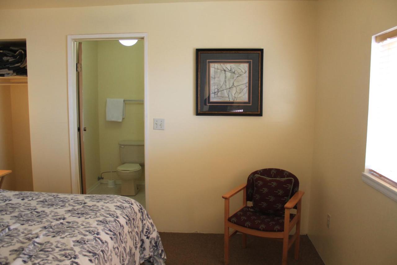 Orca Inn Alert Bay Dış mekan fotoğraf